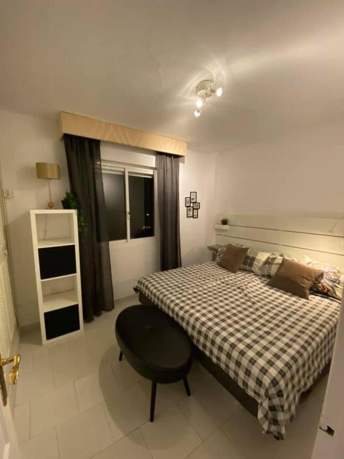 Apartment Caronte Malaga Zewnętrze zdjęcie