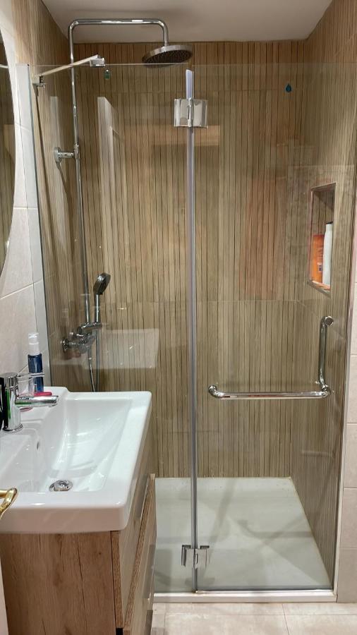 Apartment Caronte Malaga Zewnętrze zdjęcie